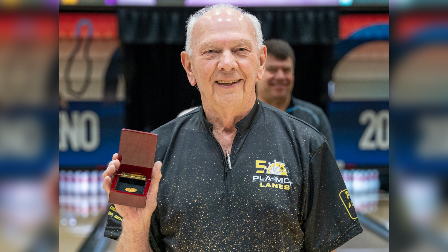 Linus Hartings celebrates 50 years at the 2026 USBC Open Championships